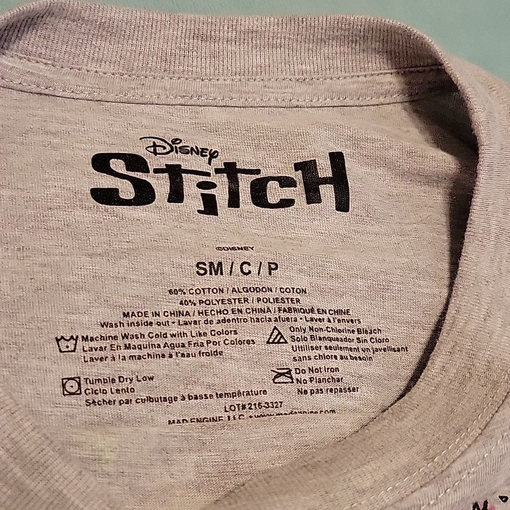 Disney Stitch t-shirt gray Size Small - Picture 3 of 4